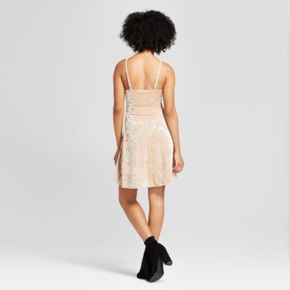 Xhilaration Blush Crushed Velvet Cutout Dress Strappy Fit & Flare L Boutique - Picture 2 of 8